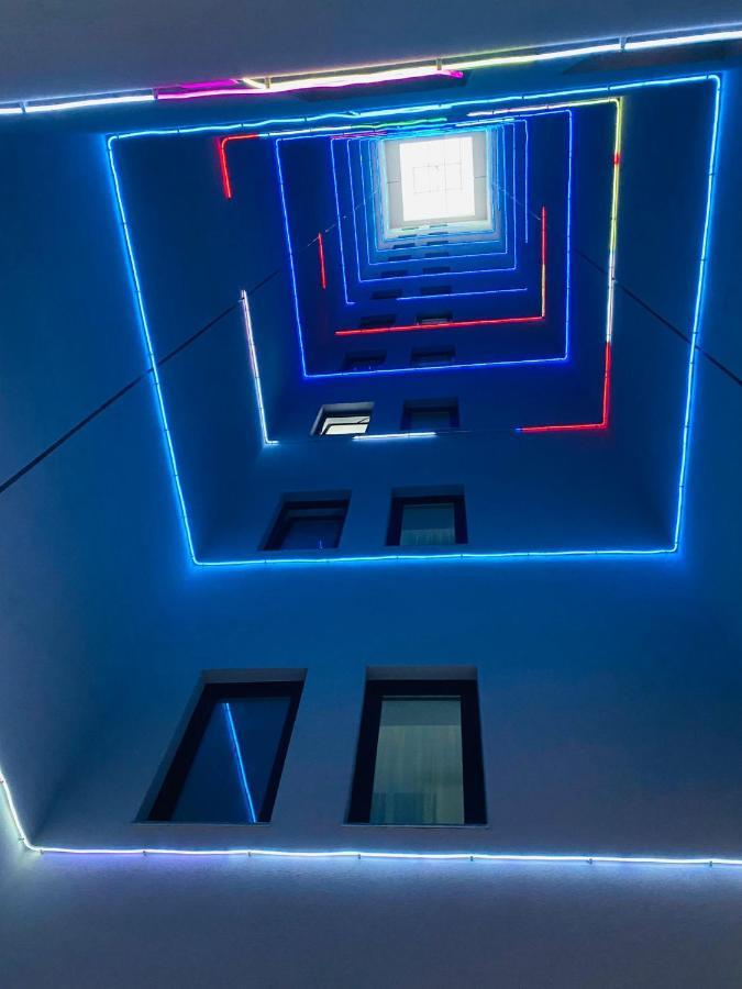 Soho Apartment - City View With Rooftop Garden Bucharest Exterior photo